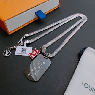 LV-Accessories-51