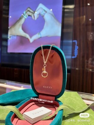 Gucci-Accessories-32