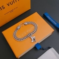 LV-Accessories-61