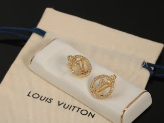 LV-Accessories-45