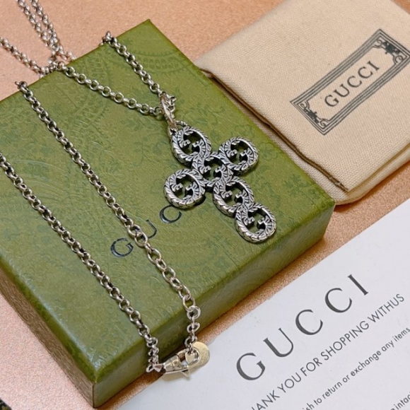 Gucci-Accessories-125