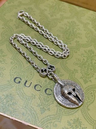 Gucci-Accessories-130