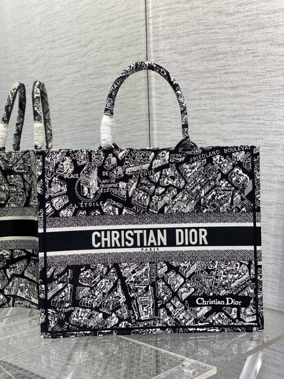 Designer Dior Book Tote Large Black And White Plan De Paris Embroidery M1296ZOMP_M993