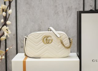 Designer Gucci GG Marmont matelasse shoulder bag 447632