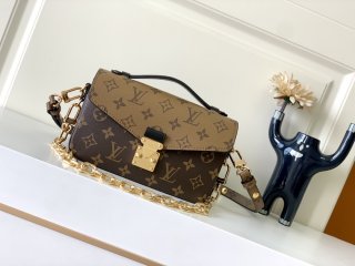 Designer Louis Vuitton Pochette Metis East West M46279