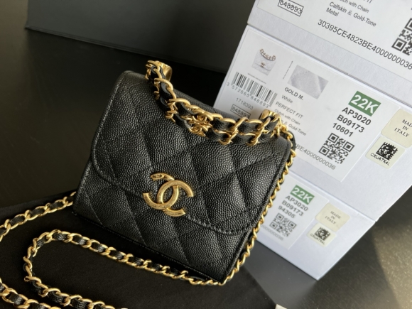 Designer Chanel 22K