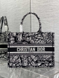 Designer Dior Book Tote Medium Black And White Plan De Paris Embroidery M1286ZOMP_M993