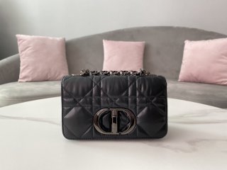 Designer Dior Small Caro Bag S5135BNGX_M900