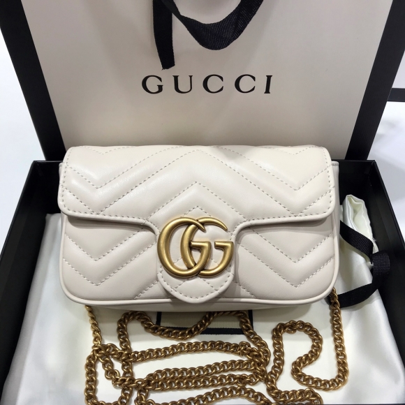 Designer Gucci GG Marmont Matelasse Super Mini Bag White 476433