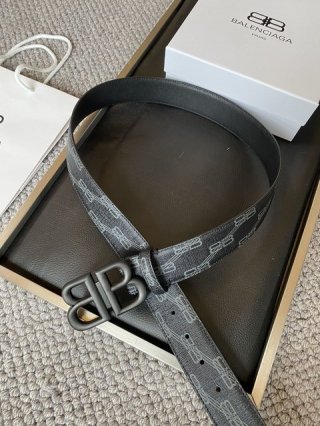 Balenciaga- belt 2