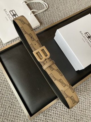 Balenciaga- belt 1