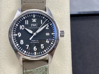 Jaeger-Watch-42