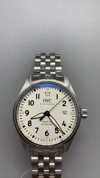 Jaeger-Watch-17